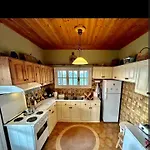 Ionian Lefkada Sunset House Flymerachi40m Dom wakacyjny *